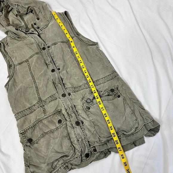 Kenneth Cole Reaction Light Weight Army Green Hooded Vest Size S - Picture 8 of 9